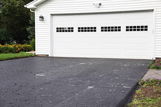 Best Property Management Cleanouts  in East Falmouth, MA